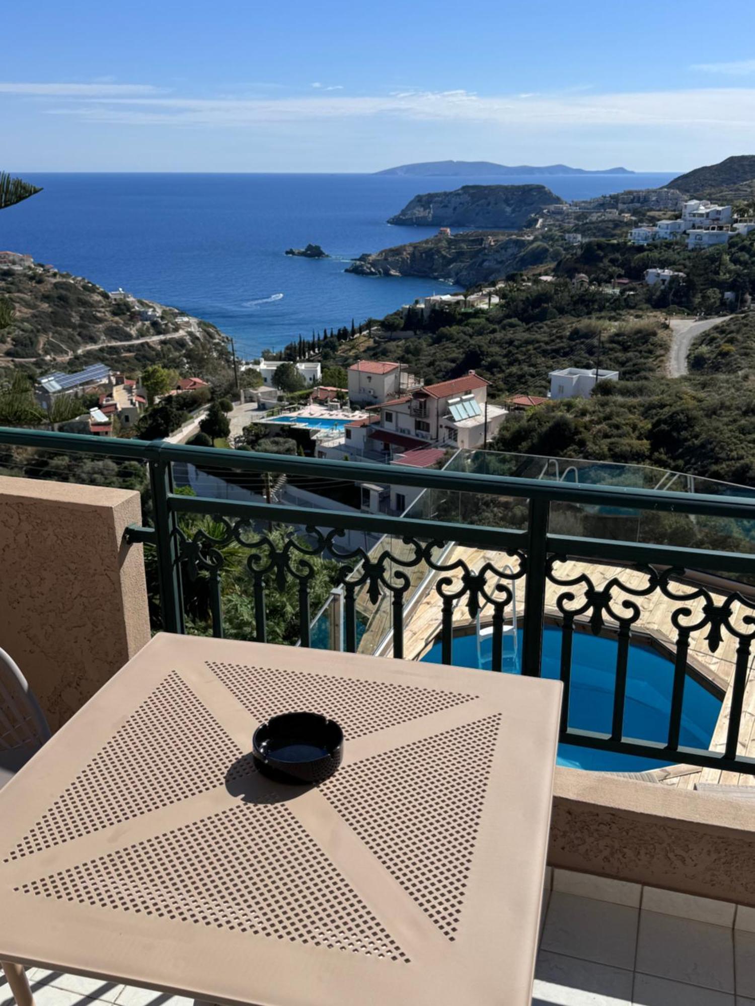 Golden View Apartment Agia Pelagia  Exterior photo